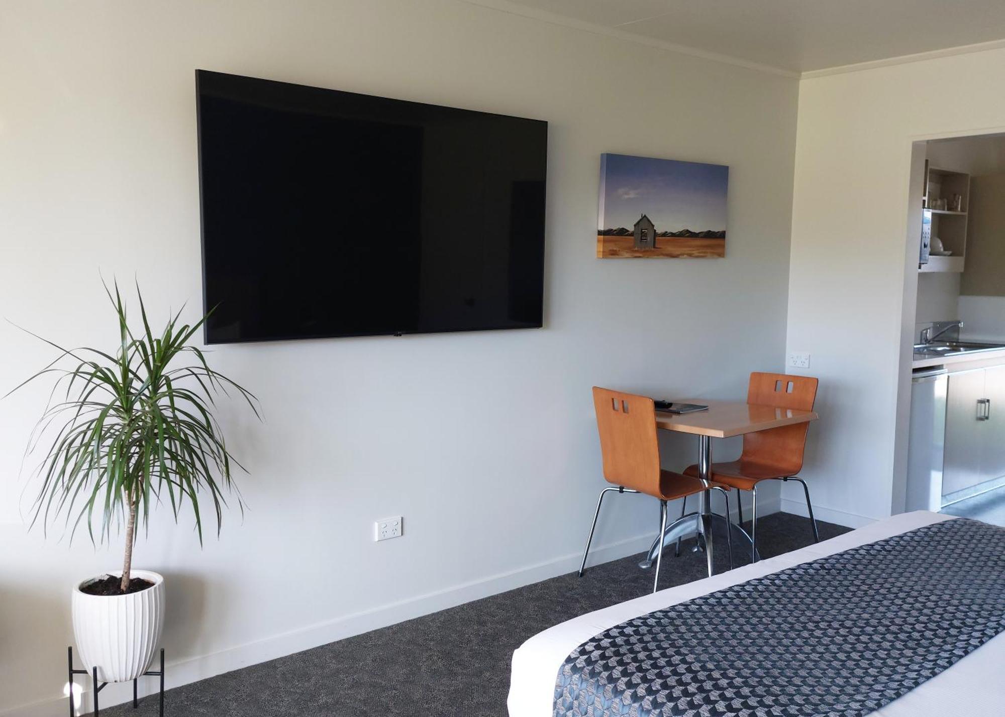 Lake Dunstan Motel ครอมเวลล์ ภายนอก รูปภาพ