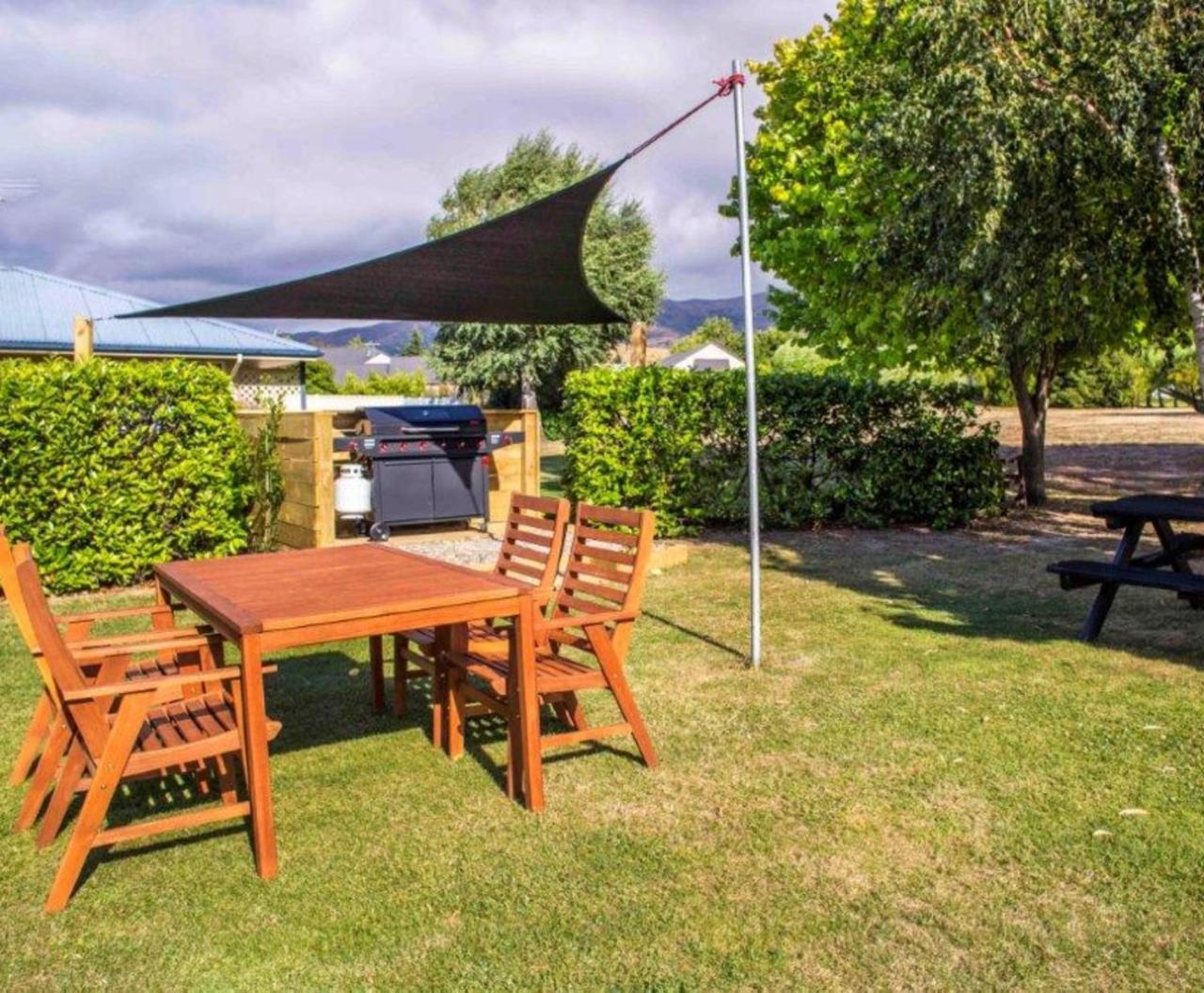 Lake Dunstan Motel ครอมเวลล์ ภายนอก รูปภาพ